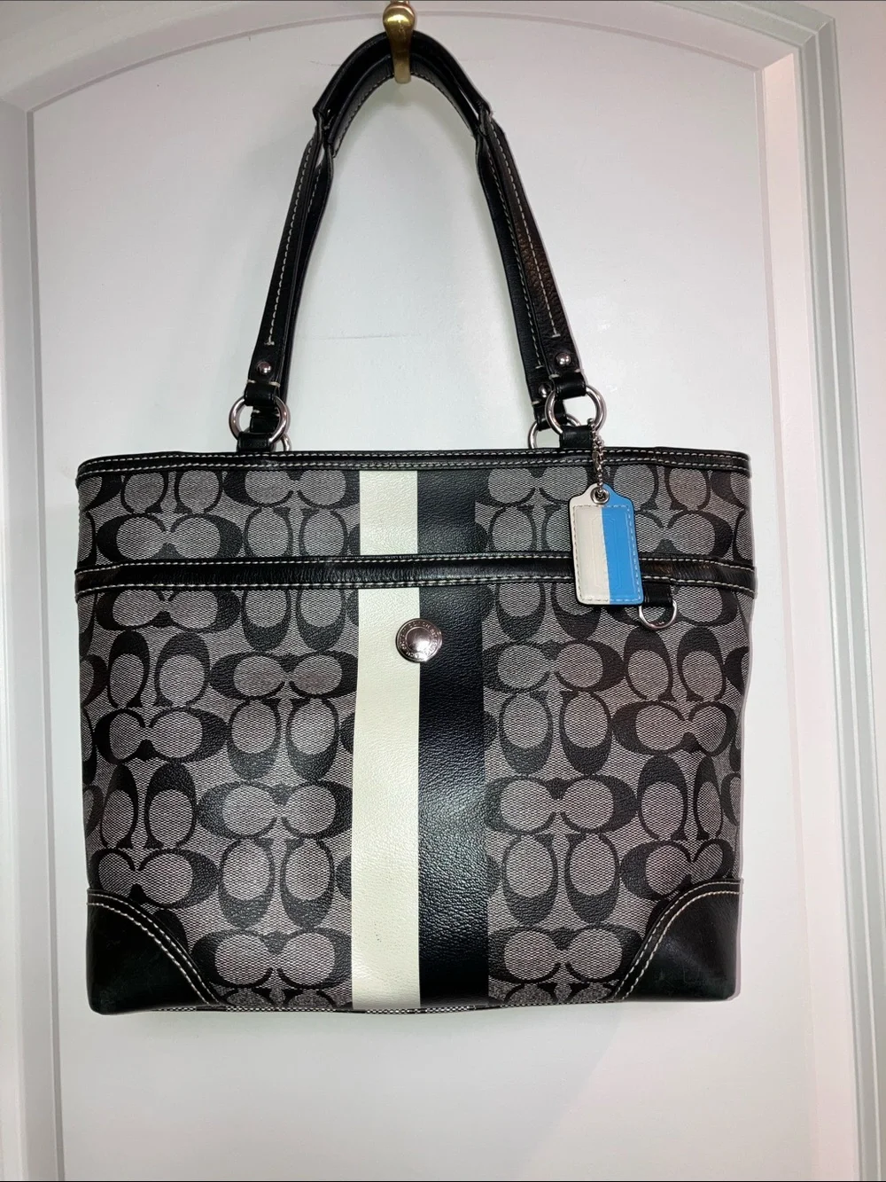 Coach Chelsea Heritage Logo Bag gray black